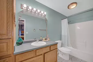 2545 Tulip Ln, Hobart, IN 46342 - Photo 15