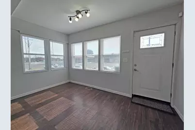 1127 164th Place, Hammond, IN 46320 - Photo 9