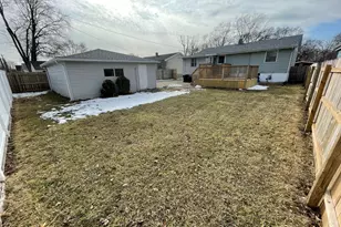 937 N Wood Ave, Griffith, IN 46319 - Photo 27