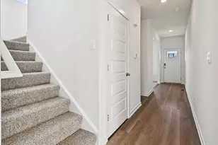 10365 Blaine St, Crown Point, IN 46307 - Photo 15