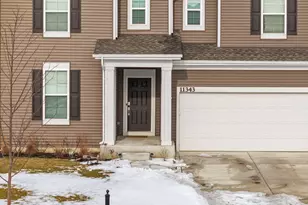 11343 Clyde Dr, Crown Point, IN 46307 - Photo 3