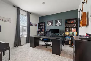 11343 Clyde Dr, Crown Point, IN 46307 - Photo 7