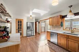 319 Michele Ave, Crown Point, IN 46307 - Photo 13