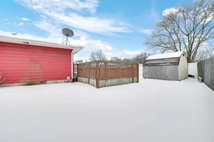 2450 Clydia St, Portage, IN 46368 - Photo 41