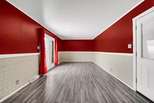 2450 Clydia St, Portage, IN 46368 - Photo 9