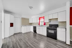 2450 Clydia St, Portage, IN 46368 - Photo 23