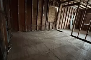 4077 Louisiana St, Gary, IN 46409 - Photo 5