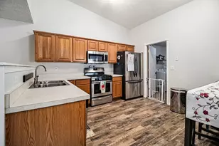 1329 California St, Hobart, IN 46342 - Photo 7