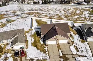 1329 California St, Hobart, IN 46342 - Photo 21