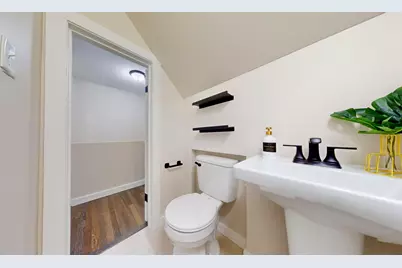 2310 W 73rd Avenue, Merrillville, IN 46410 - Photo 37