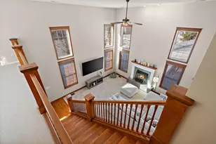 2605 Nottingham Dr, Valparaiso, IN 46383 - Photo 25