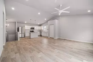 123 Mayfield Dr, Michigan City, IN 46360 - Photo 3