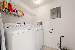 1823 Beech Ct, Crown Point, IN 46307 - Photo 13