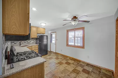 9410 Farmer Drive, Highland, IN 46322 - Photo 7