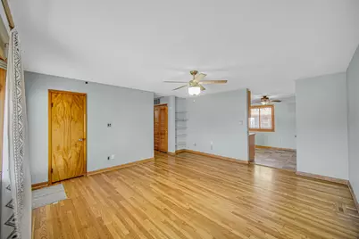 9410 Farmer Drive, Highland, IN 46322 - Photo 5