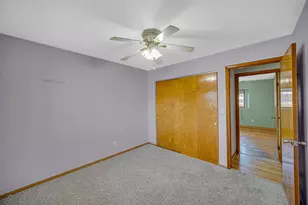 9410 Farmer Dr, Highland, IN 46322 - Photo 11