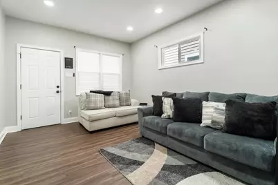 1111 Truman Street, Hammond, IN 46320 - Photo 3