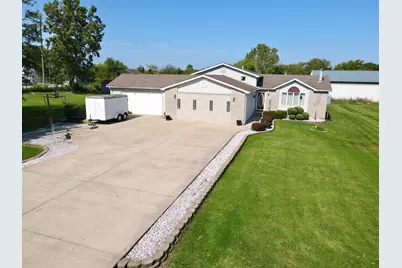 795 W 350 N, Hobart, IN 46342 - Photo 1