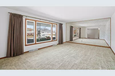 437 Fairview Avenue, Crown Point, IN 46307 - Photo 3