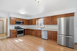 437 Fairview Ave, Crown Point, IN 46307 - Photo 7