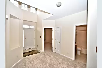 1390 Mackinaw Place, Schererville, IN 46375 - Photo 5