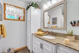 9960 Wildwood Pl, Demotte, IN 46310 - Photo 19