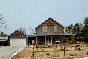 9960 Wildwood Pl, Demotte, IN 46310 - Photo 3