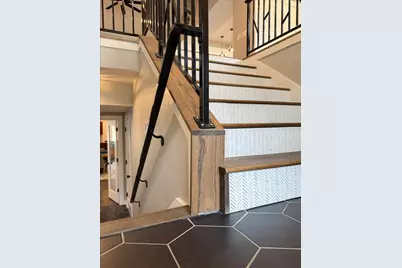 8183 Old Oak Drive, Demotte, IN 46310 - Photo 5