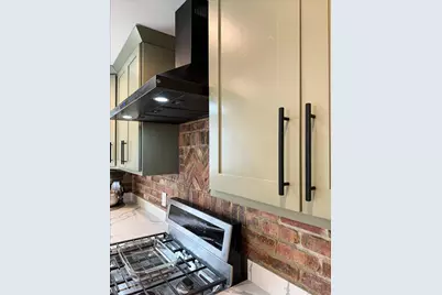 8183 Old Oak Drive, Demotte, IN 46310 - Photo 11