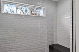 8183 Old Oak Dr, Demotte, IN 46310 - Photo 29