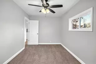 515 S Indiana St, Hobart, IN 46342 - Photo 13