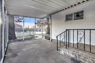 515 S Indiana St, Hobart, IN 46342 - Photo 15