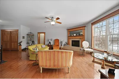 430 Oak Breeze Drive, Valparaiso, IN 46383 - Photo 5