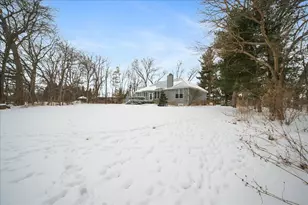 430 Oak Breeze Dr, Valparaiso, IN 46383 - Photo 27