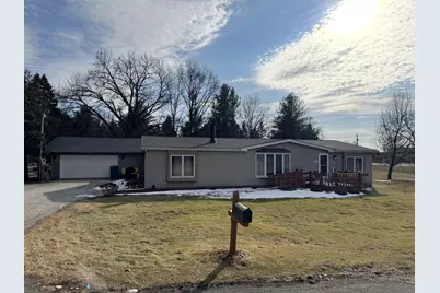 25 E Carter Street, Wheatfield, IN 46392 - Photo 3