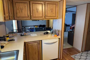 25 E Carter St, Wheatfield, IN 46392 - Photo 9