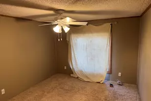 25 E Carter St, Wheatfield, IN 46392 - Photo 15