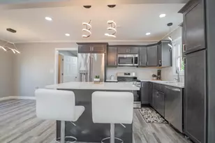 845 Floyd St, Gary, IN 46403 - Photo 7