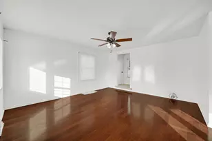 7607 Monroe Ave, Hammond, IN 46324 - Photo 3