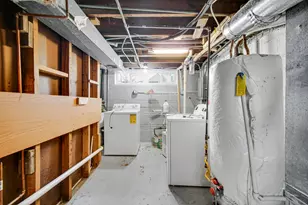 7607 Monroe Ave, Hammond, IN 46324 - Photo 19