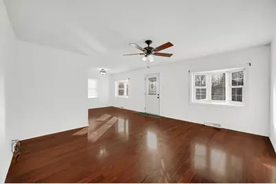 7607 Monroe Avenue, Hammond, IN 46324 - Photo 5