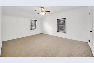 7607 Monroe Avenue, Hammond, IN 46324 - Photo 9