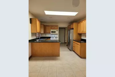 10349 Sutton Place, Munster, IN 46321 - Photo 7