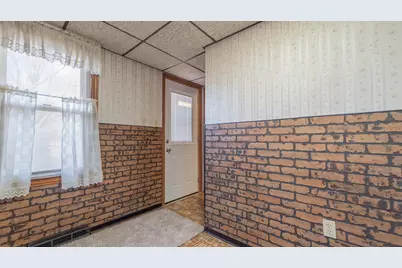 622 N Lafayette Street, Griffith, IN 46319 - Photo 11