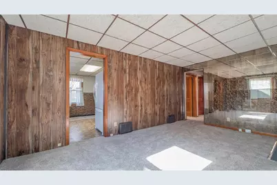 622 N Lafayette Street, Griffith, IN 46319 - Photo 5