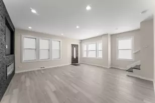 4750 Melville Ave, East Chicago, IN 46312 - Photo 9