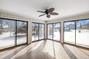 943 Pawnee Dr, Crown Point, IN 46307 - Photo 11