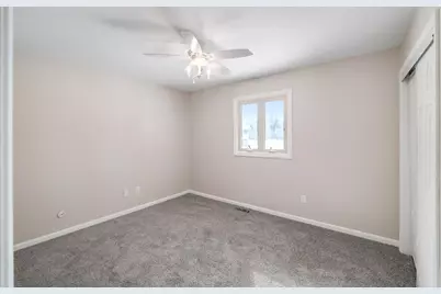 943 Pawnee Drive, Crown Point, IN 46307 - Photo 17