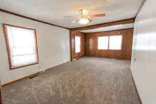 1606 Farrand Ave, La Porte, IN 46350 - Photo 3