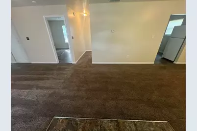 550 S Wayne Street, Gary, IN 46403 - Photo 7